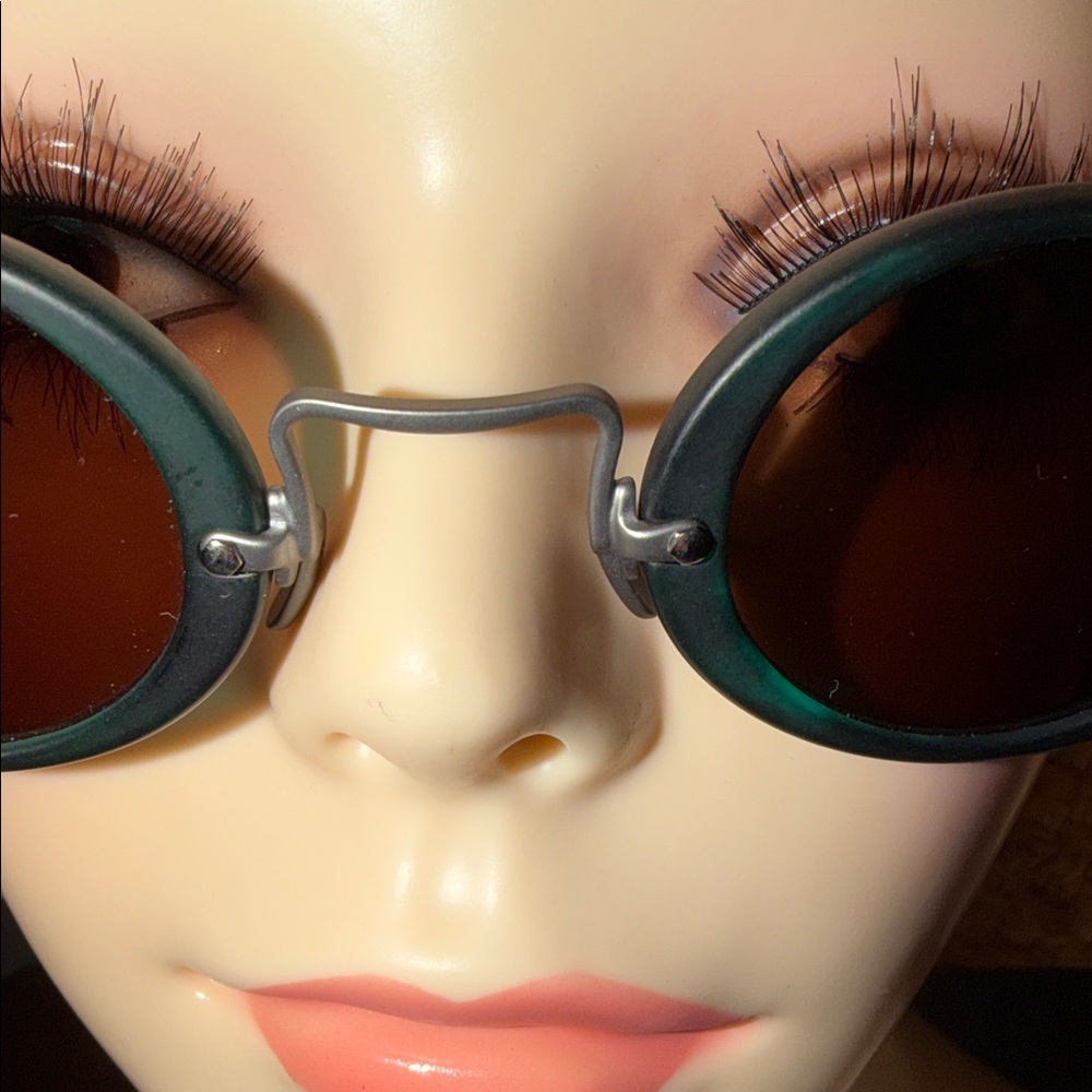 Esprit Y2K vintage Teal Round Sunglasses with Dark Lenses - Picture 3 of 7